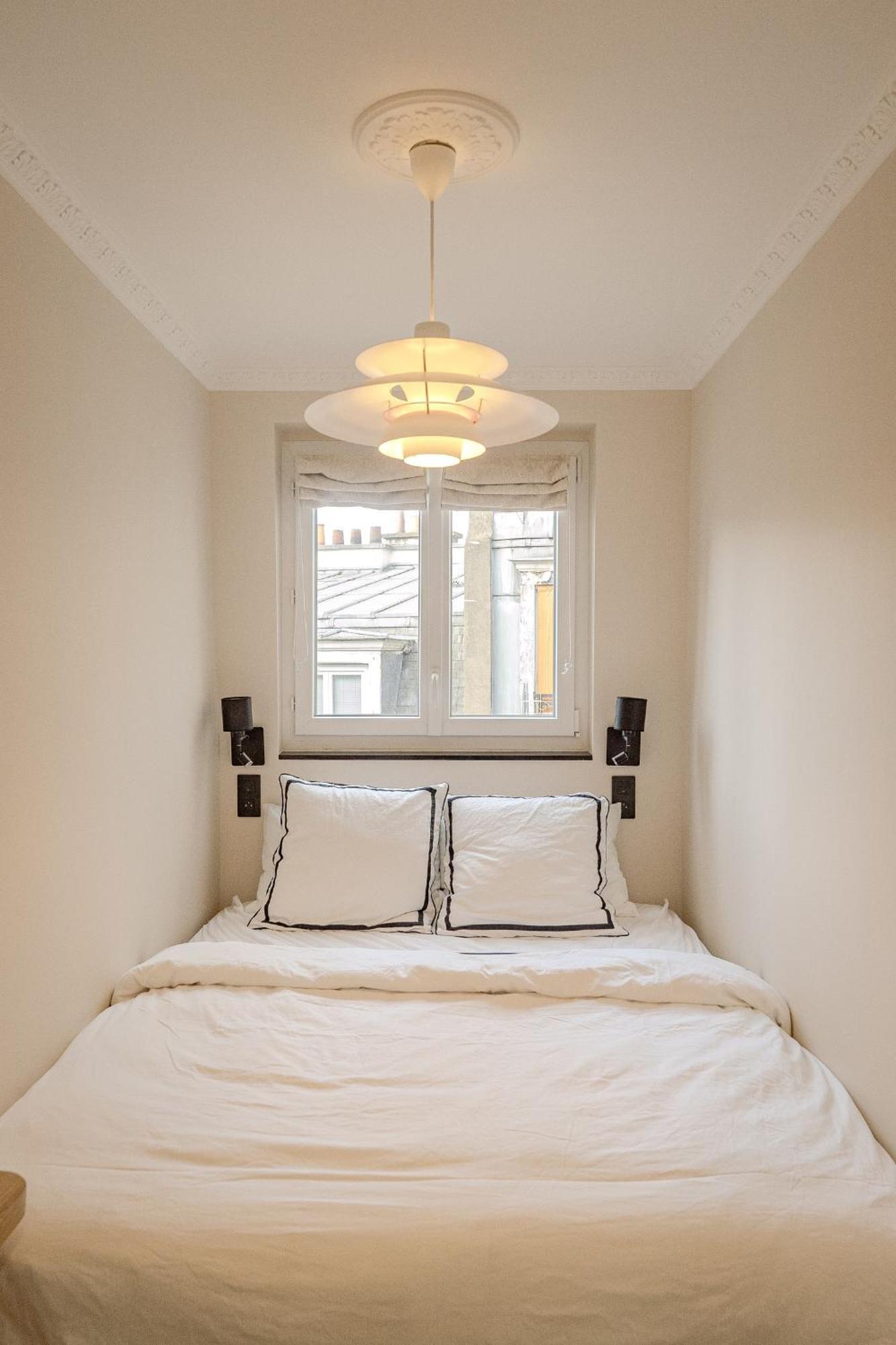 With Eiffel Tower View *